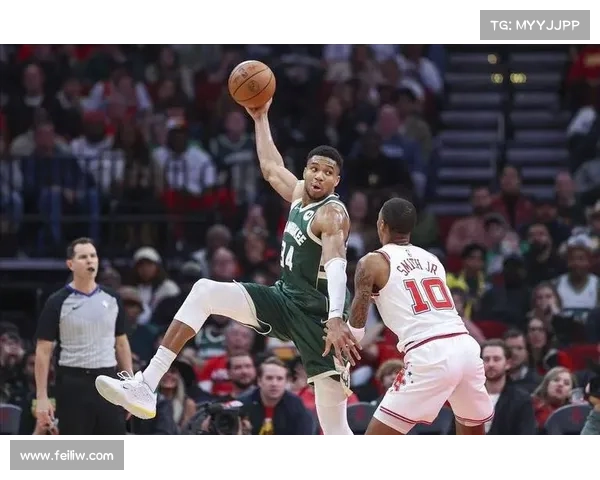 字母哥在季后赛中全面崛起 成为雄鹿队不可替代的绝对核心